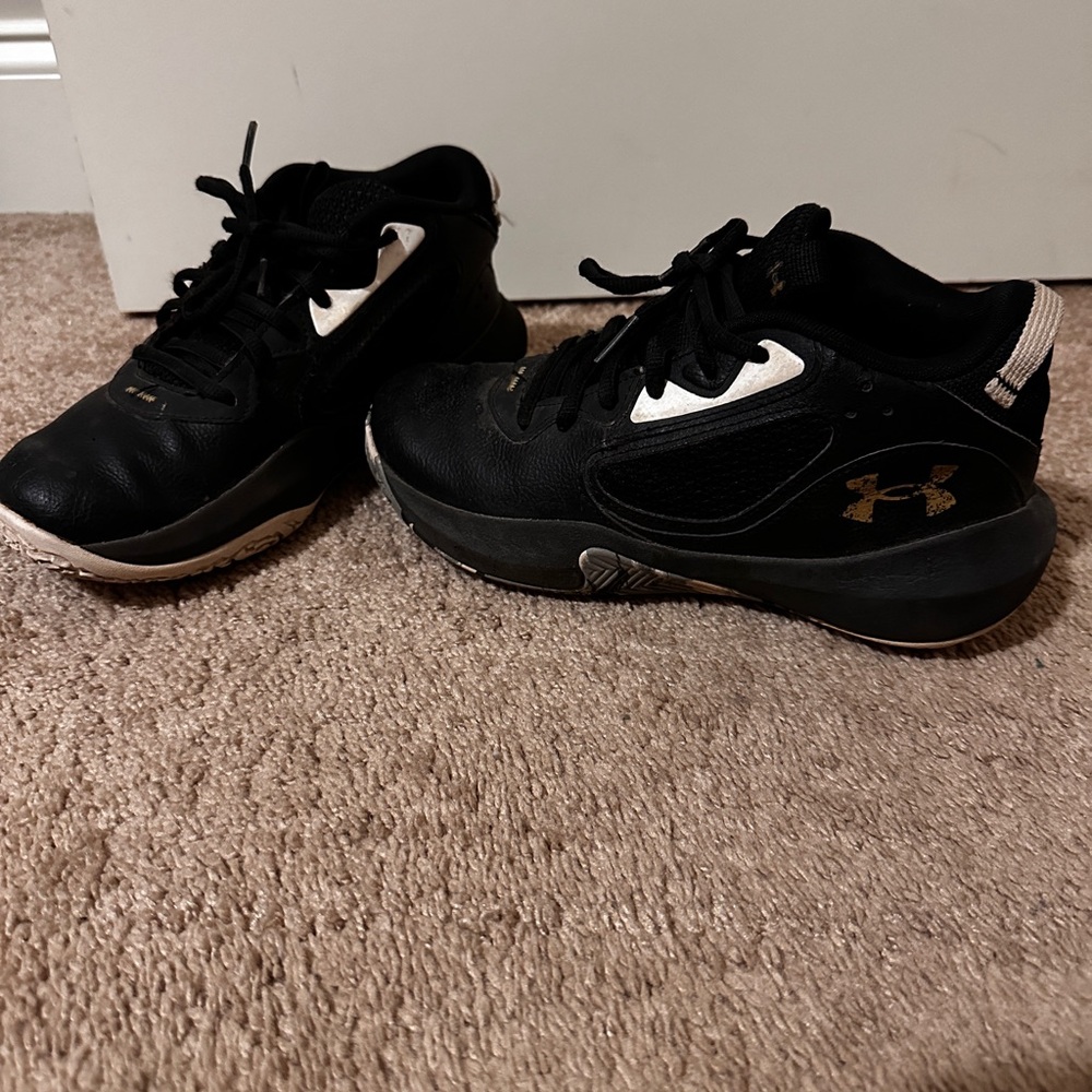 Under Armour Kids Black Athletic Shoes